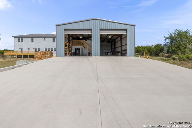 Image 51 of 60 For 154 Maverick