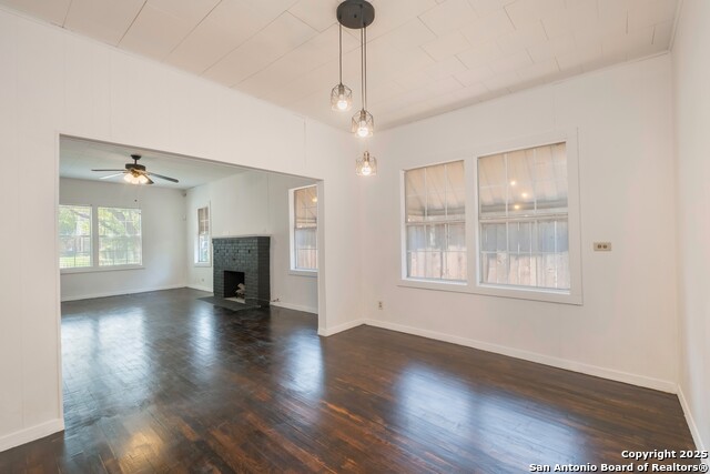 Image 7 of 29 For 427 Vanderbilt St