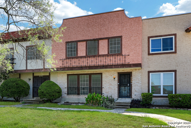Details for 6739 Crown Rdg  6739, San Antonio, TX 78239
