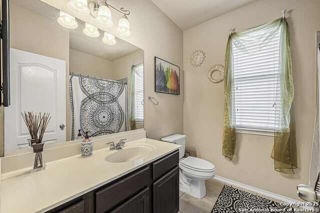 Image 24 of 50 For 918 Armour Dr