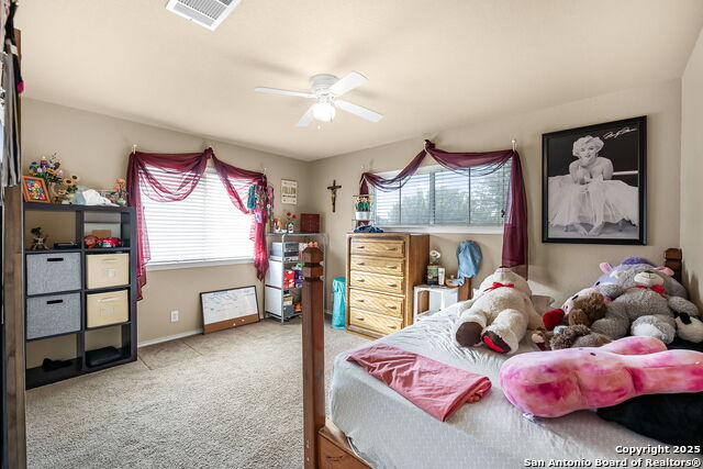 Image 25 of 50 For 918 Armour Dr