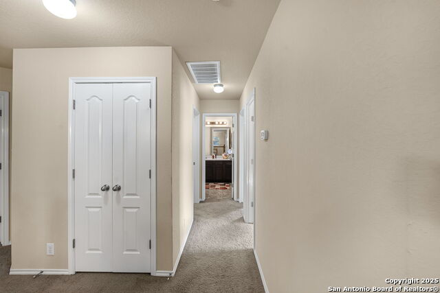 Image 27 of 50 For 918 Armour Dr