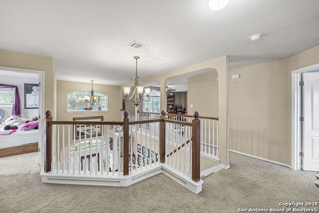 Image 28 of 50 For 918 Armour Dr