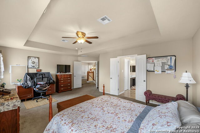 Image 35 of 50 For 918 Armour Dr