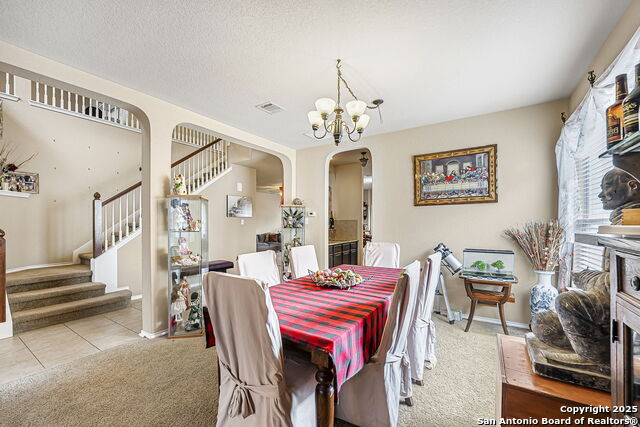 Image 9 of 50 For 918 Armour Dr
