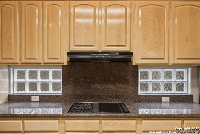 Image 15 of 38 For 1415 Canyon Brk