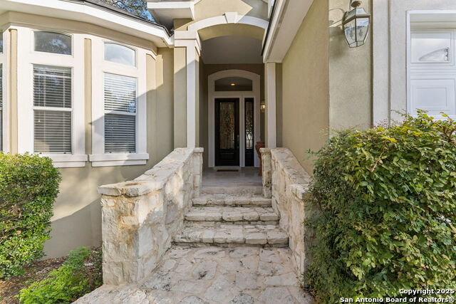 Image 3 of 38 For 1415 Canyon Brk