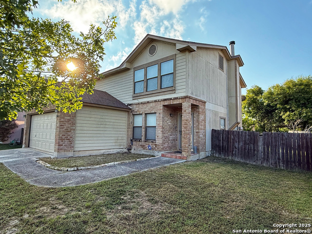 Listing photo id 0 for 9038 Fabens