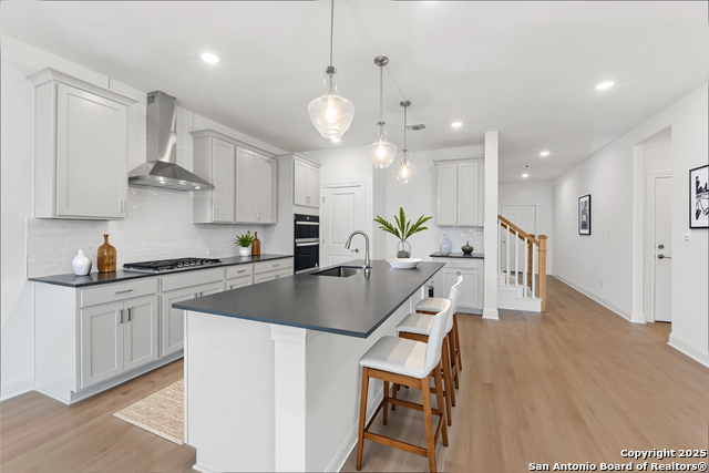 Image 2 of 9 For 430 Nightingale Avenue