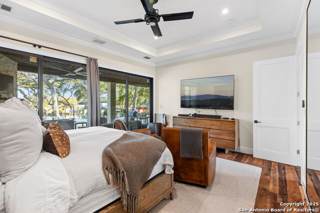 Listing photo id 12 for 1146 Sisterdale Rd