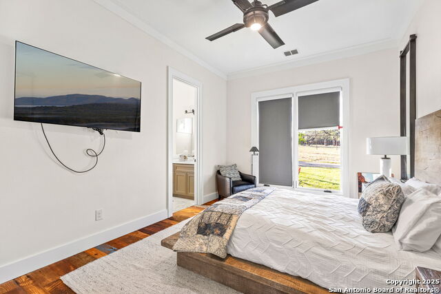 Listing photo id 14 for 1146 Sisterdale Rd