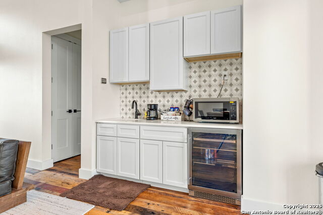 Listing photo id 33 for 1146 Sisterdale Rd