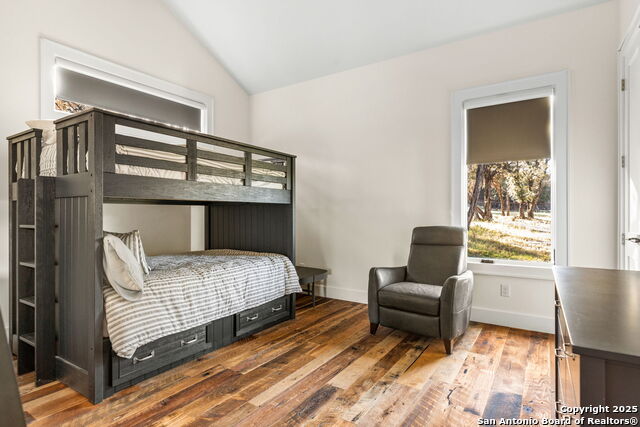 Listing photo id 34 for 1146 Sisterdale Rd