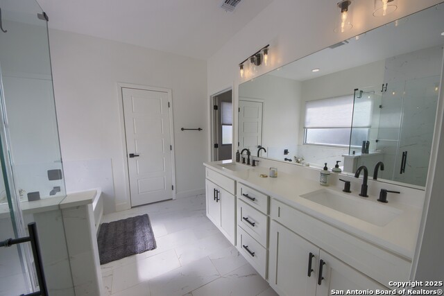Image 17 of 27 For 806 34th Street