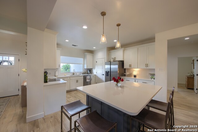 Image 9 of 27 For 806 34th Street