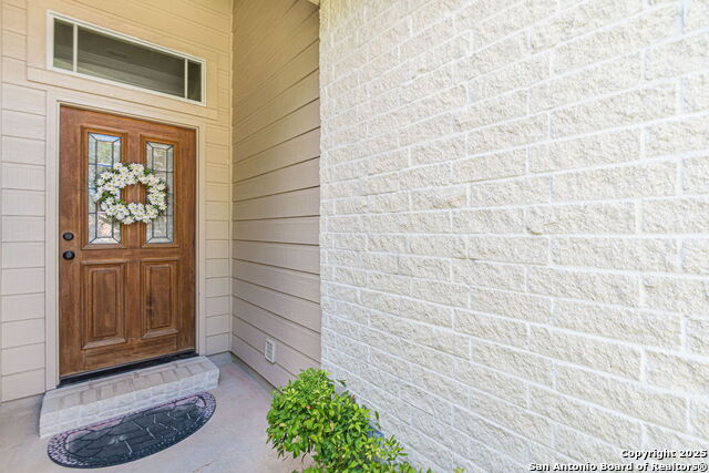 Image 14 of 37 For 2613 Fairwood Dr