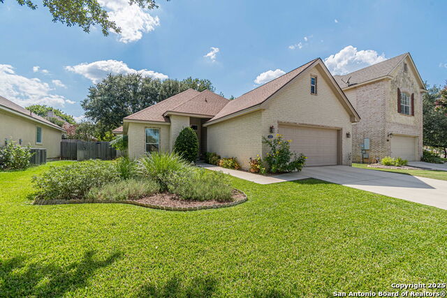 Image 2 of 37 For 2613 Fairwood Dr