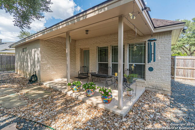 Image 20 of 37 For 2613 Fairwood Dr