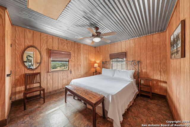 Image 33 of 47 For 485 Mitchell Ranch