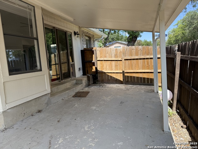 Image 10 of 18 For 801 Meadow Dale