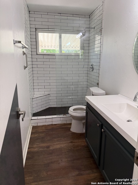 Image 8 of 18 For 801 Meadow Dale