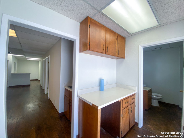 Listing photo id 15 for 12521 Nacogdoches 203