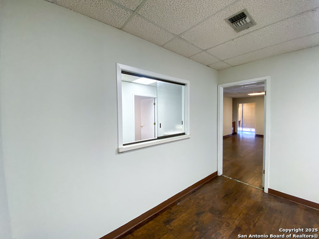 Listing photo id 17 for 12521 Nacogdoches 203