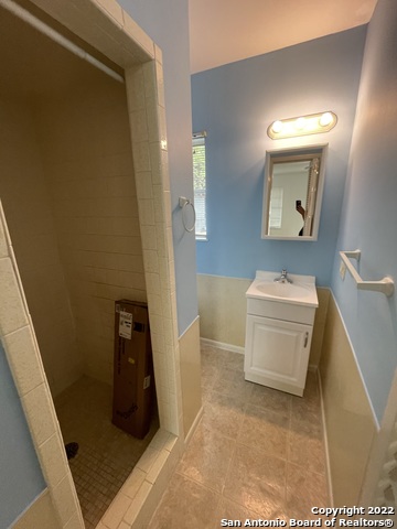 Listing photo id 12 for 27631 Timberline