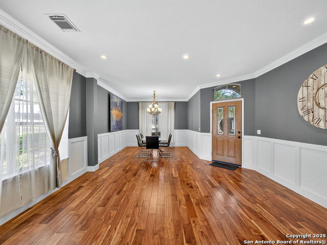 Image 12 of 38 For 8702 Drayton