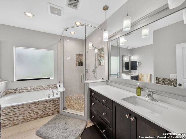 Image 21 of 38 For 8702 Drayton