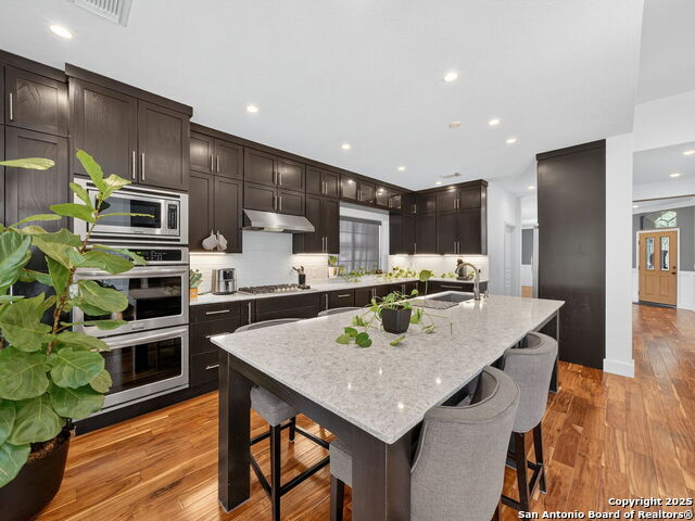 Image 5 of 38 For 8702 Drayton