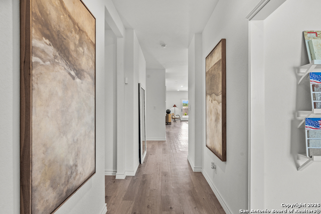 Image 3 of 29 For 423 Nightingale Avenue