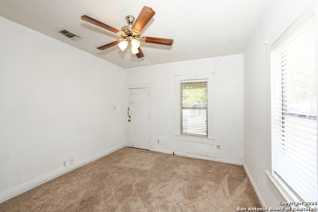 Image 9 of 28 For 242 Austin St. E
