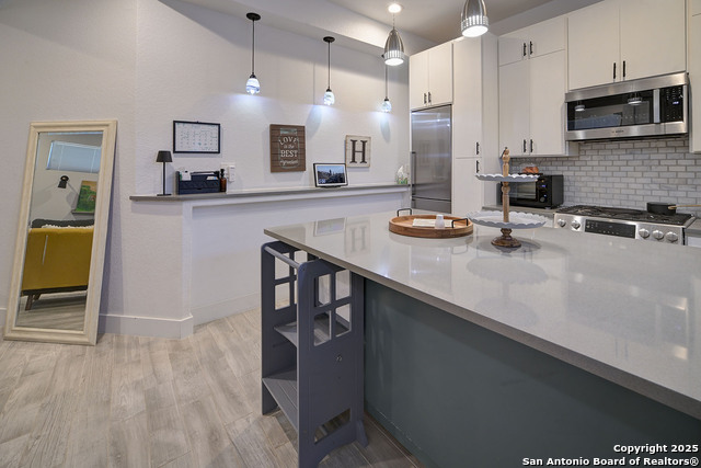 Image 10 of 30 For 2224 Hicks Ave