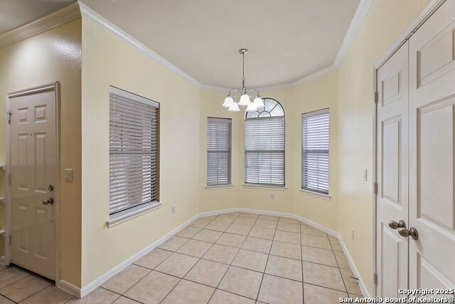 Image 13 of 28 For 6160 Eckhert  Apt 6