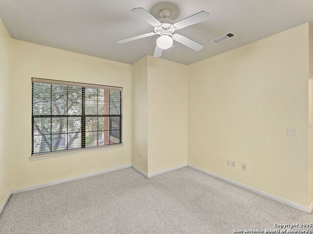 Image 20 of 28 For 6160 Eckhert  Apt 6