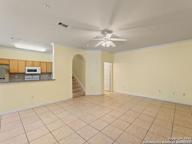 Image 6 of 28 For 6160 Eckhert  Apt 6