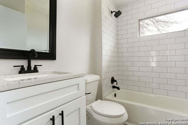 Image 18 of 23 For 151 Pilgrim