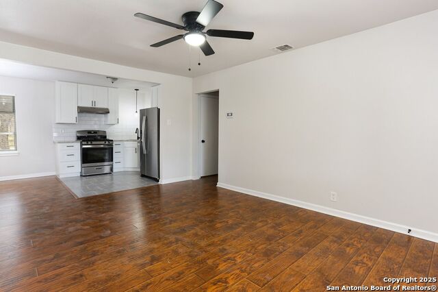 Image 5 of 23 For 151 Pilgrim