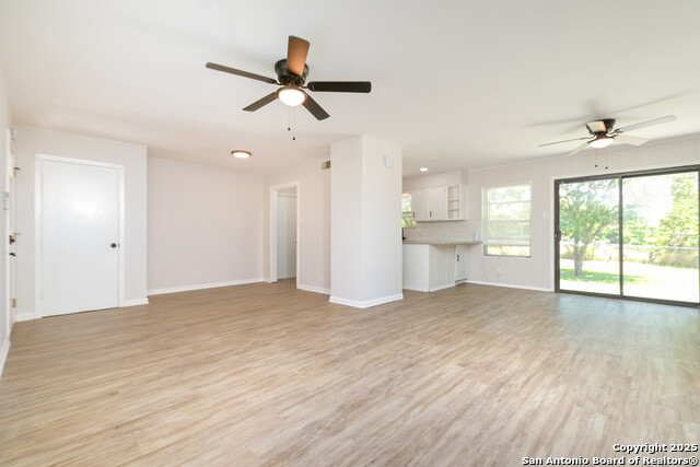 Listing photo id 1 for 443 Senova