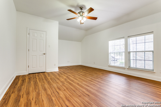 Image 13 of 21 For 7130 Hovingham