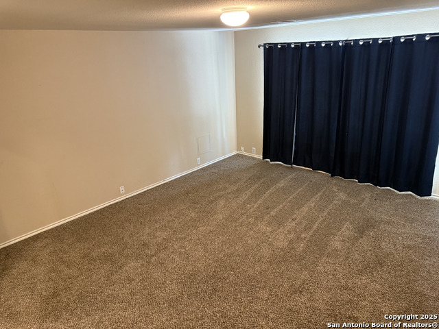 Listing photo id 13 for 15815 Hastings