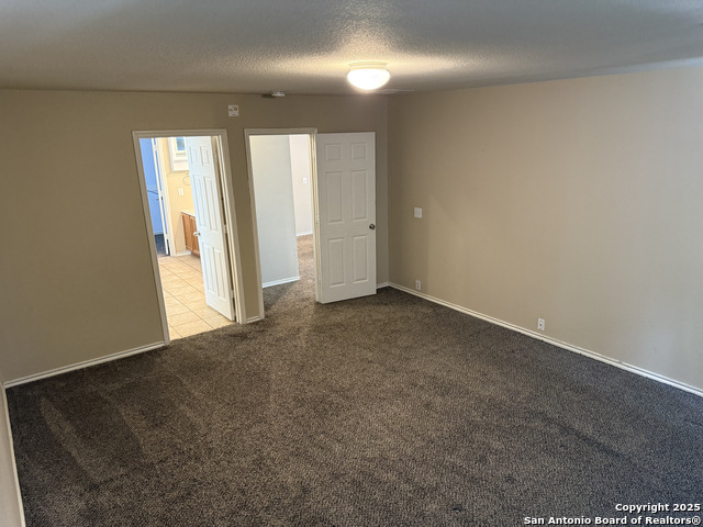 Listing photo id 14 for 15815 Hastings