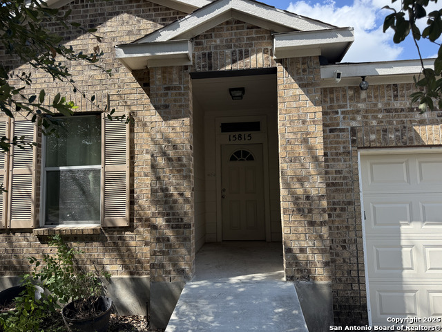 Listing photo id 0 for 15815 Hastings