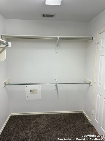 Listing photo id 18 for 15815 Hastings