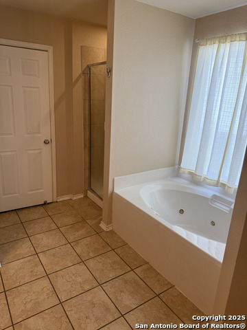 Listing photo id 20 for 15815 Hastings