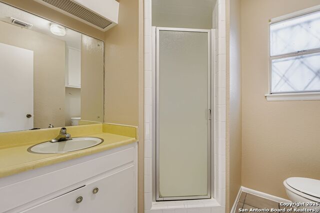 Listing photo id 15 for 6207 Pancho Villa