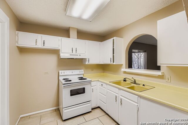 Listing photo id 5 for 6207 Pancho Villa