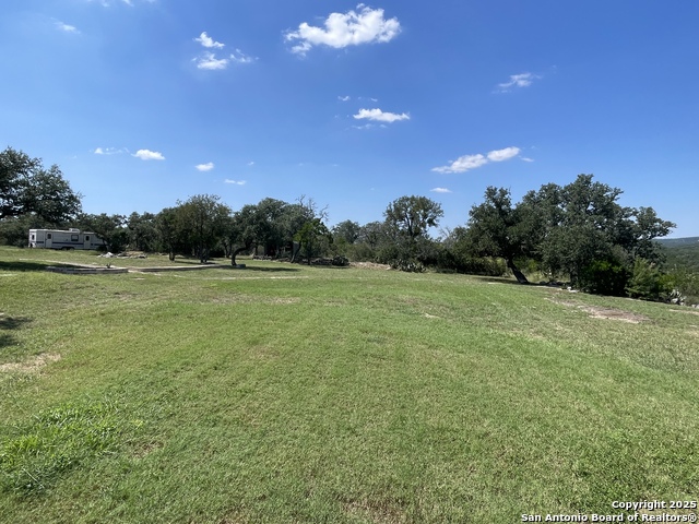 Listing photo id 25 for 251 County Road 246