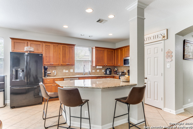 Listing photo id 8 for 24442 Buck Creek